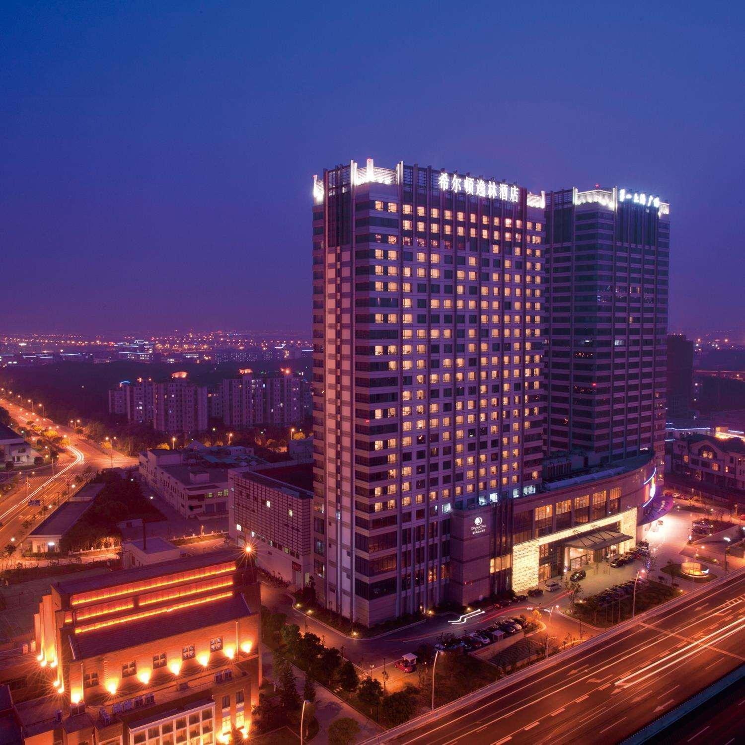 Doubletree By Hilton Wuxi Hotel Wuxi  Exterior photo